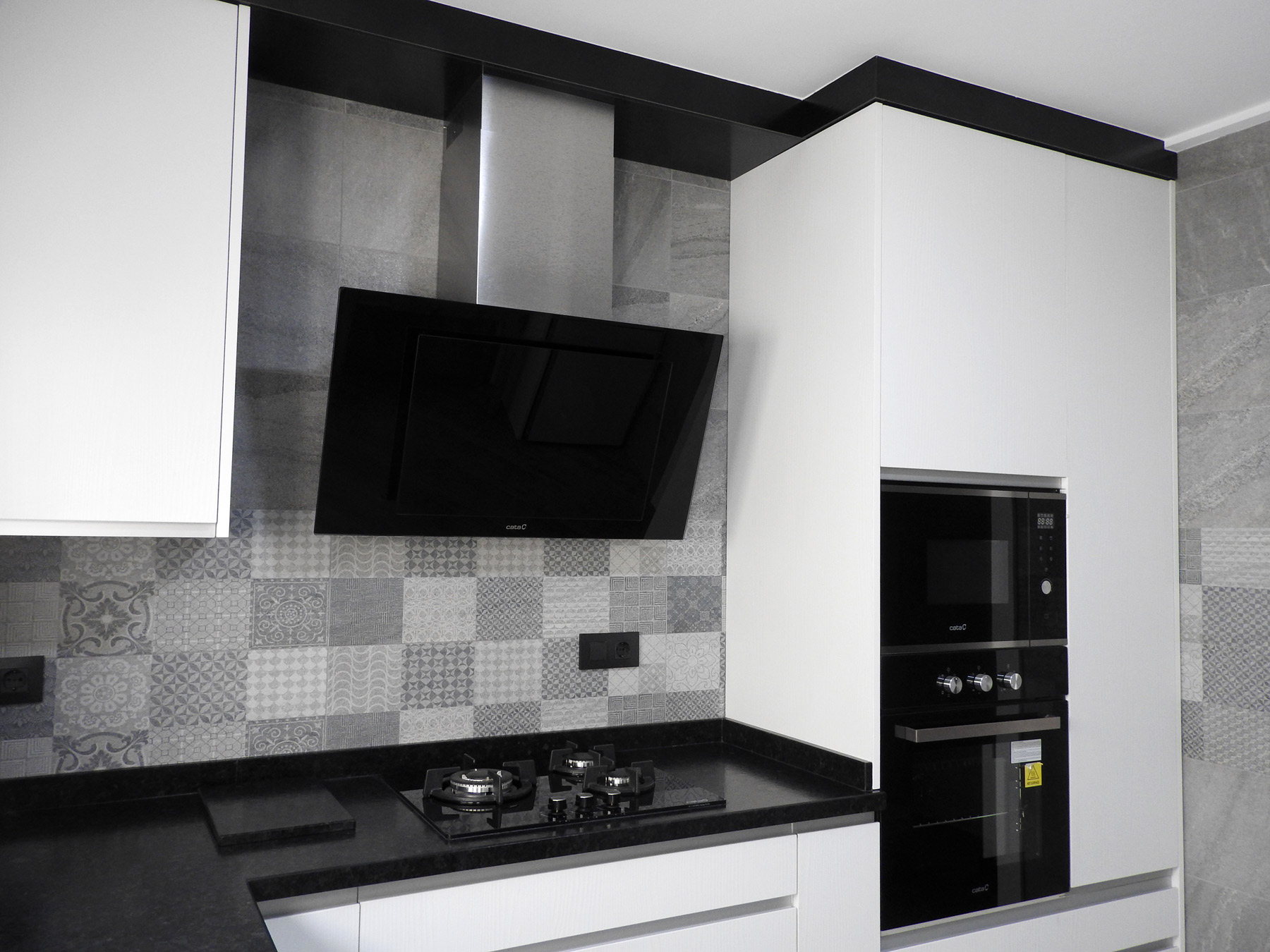 cocina-estratificado-blanco-5